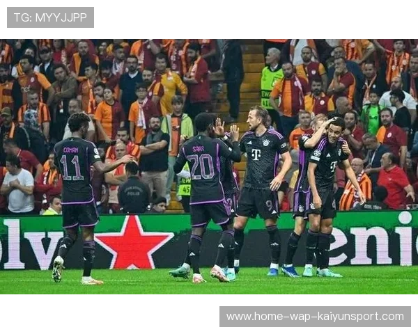 拜仁穆西亚拉在训练中灵巧摆脱全队瞩目